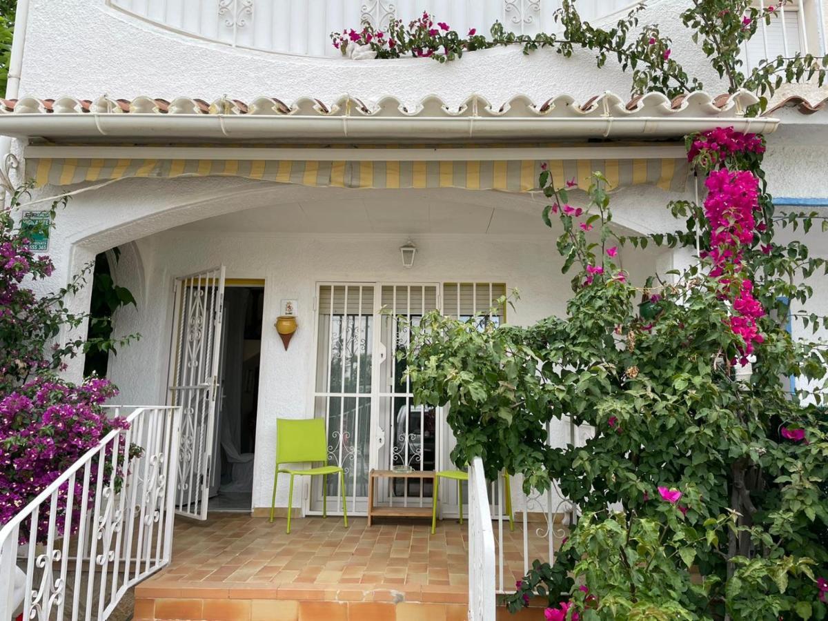 Leones Villa Empuriabrava Exterior photo