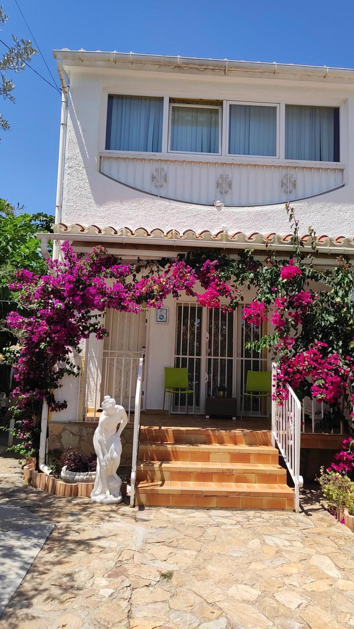 Leones Villa Empuriabrava Exterior photo